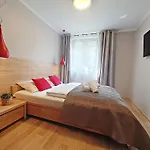 Sun&fun Parkowa Nadrzeczna 3d I 3e -blisko Centrum, Dworca Pkp W Otoczeniu Zieleni Daire Karpacz